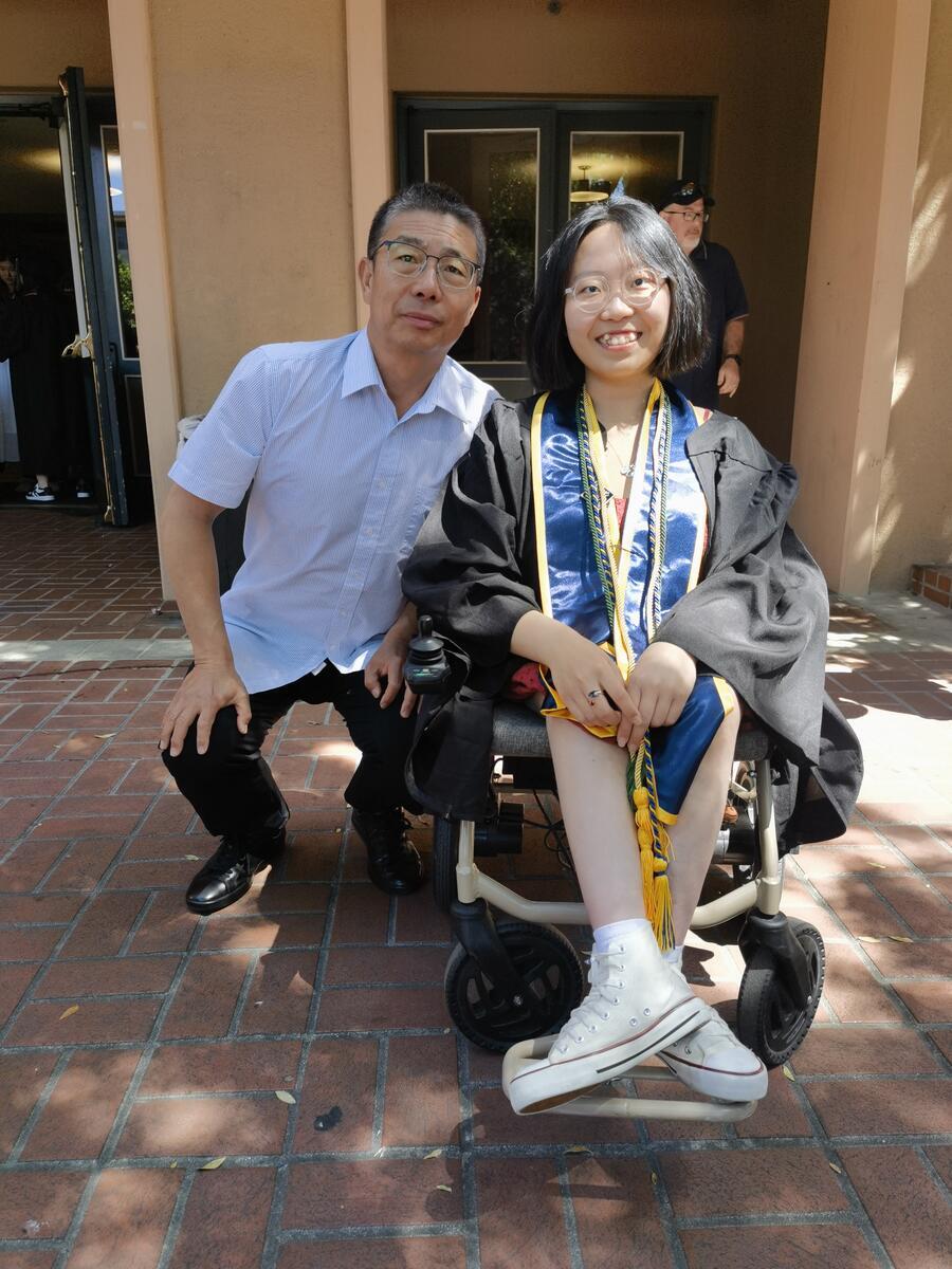 Yuqi Tian and her dad