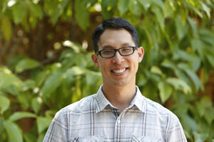 Interview with L&S Alumnus Gene Yang '95